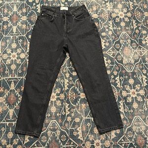 Everlane the curvy 90s cheeky straight